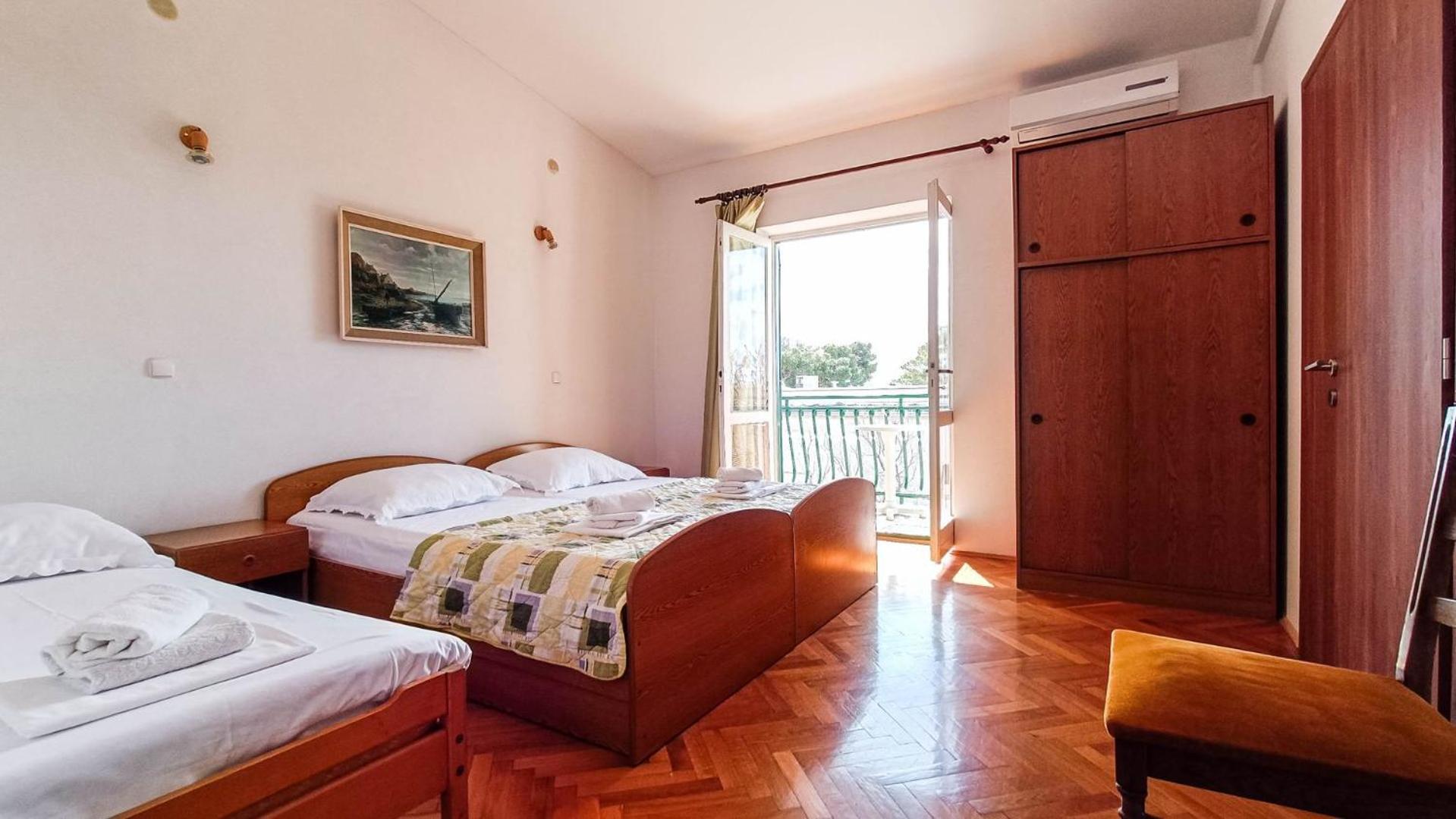 Apartments Ines - 15 Meters From The Beach Promajna Kültér fotó