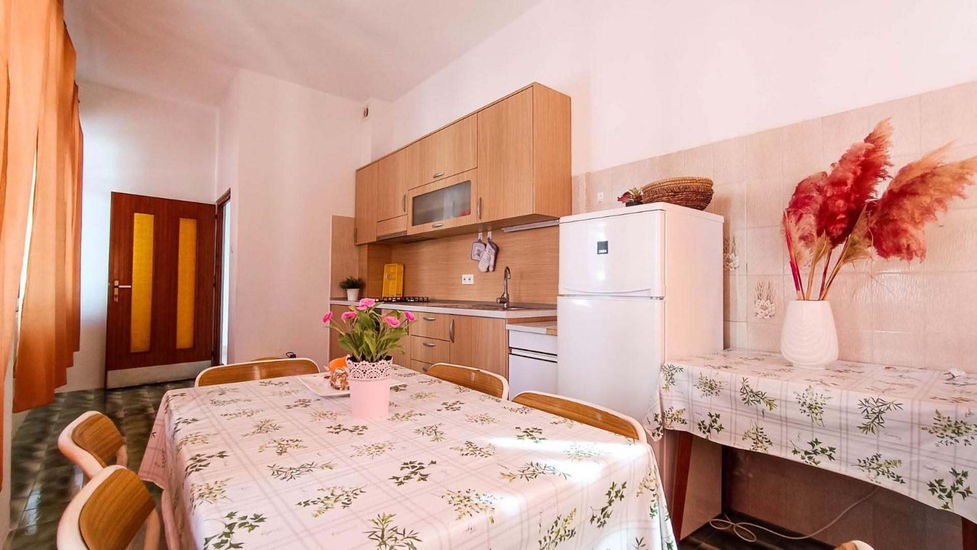 Apartments Ines - 15 Meters From The Beach Promajna Kültér fotó