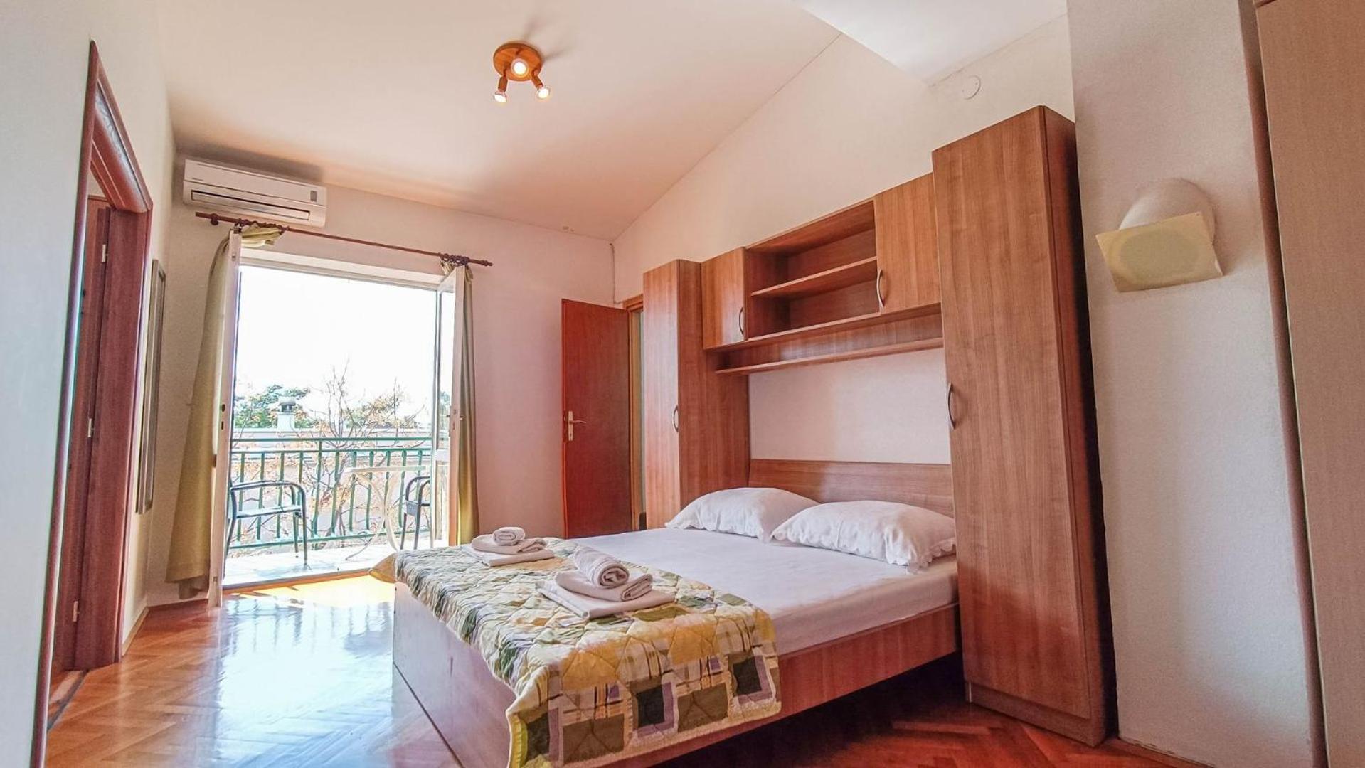 Apartments Ines - 15 Meters From The Beach Promajna Kültér fotó